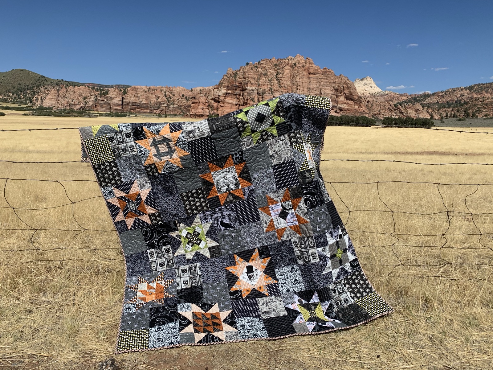 Spooky Sawtooth quilt